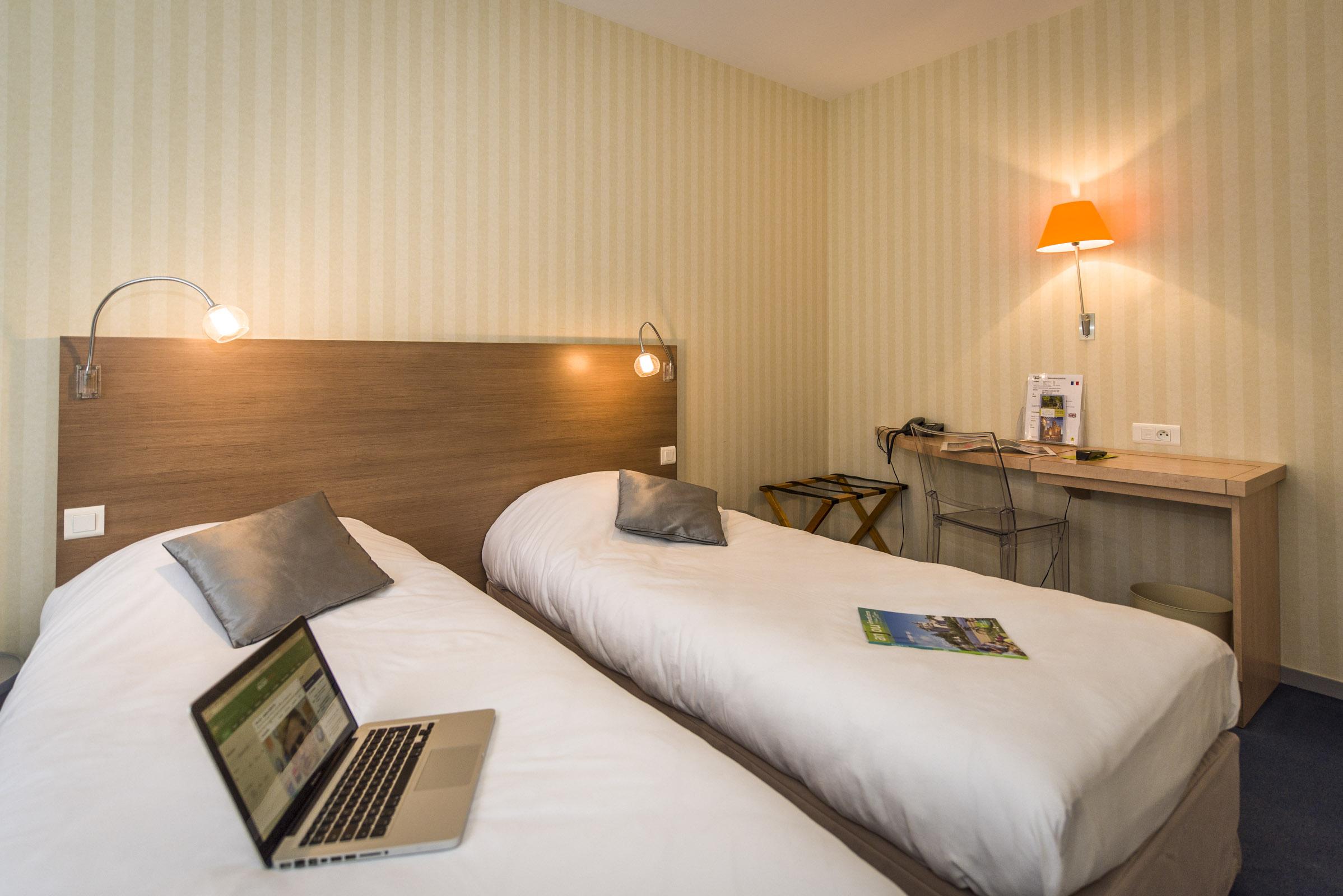 Hotel Mileade Le Domaine De La Blairie - Saumur Saint-Martin-de-la-Place Exteriör bild